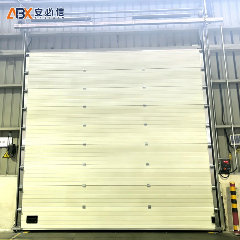 阿里保温提升门
